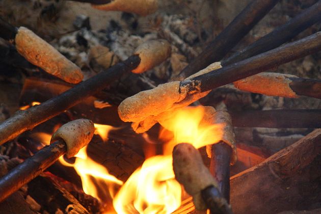 Steckerlbrot.jpg