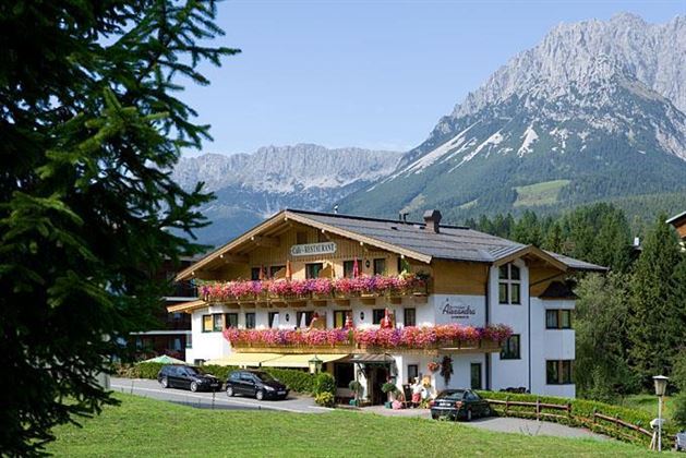 Going_Restaurant Alexandra_Wilder Kaiser