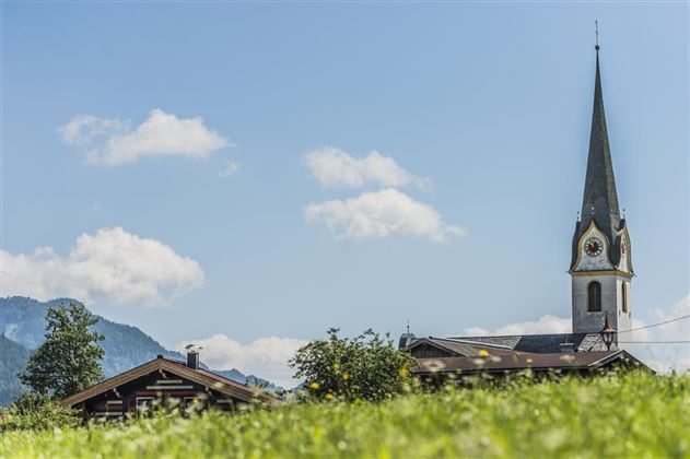 Pfarrkirche_Ellmau