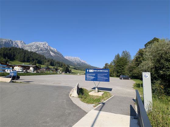 Scheffau_Park_and_Ride_Parkplatz_2025