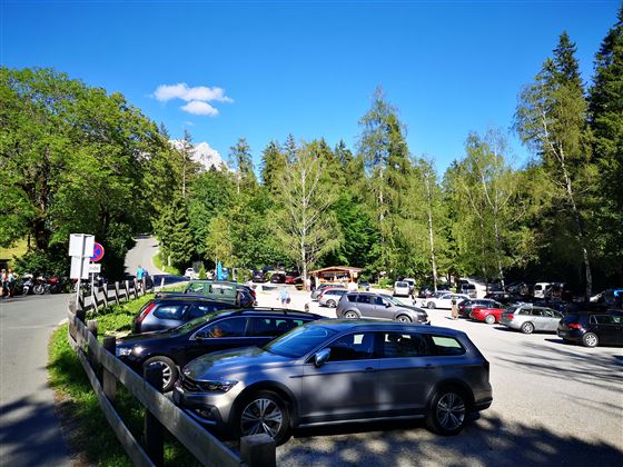 Scheffau_Parkplatz_Hintersteiner_See (4)