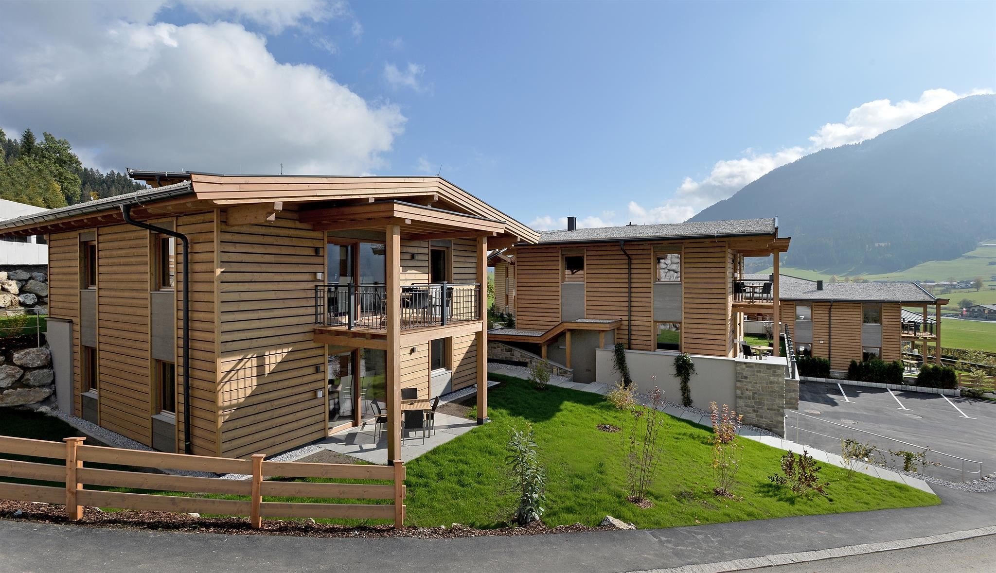 Resort-Tirol-Brixen-Weidach-24-Haus-aussen4