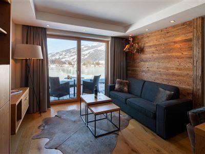 1-Bedroom-Family-PURE0406-HDR