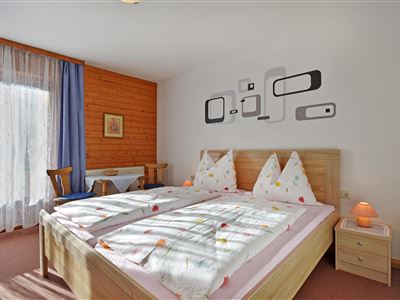 1. Schlafzimmer