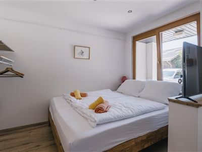 Apartment 1 (5)
