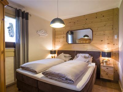 App. Maximilian - Schlafzimmer 1