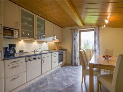 Appartement_Schmid_Baerbichl_11_Scheffau_Kueche