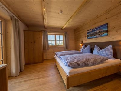 Appartementhaus Hinting Schlafzimmer Enzian