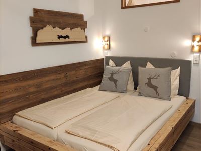 Bett 2020-10