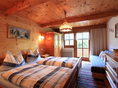 Dreibettzimmer
