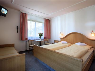 dreibettzimmer