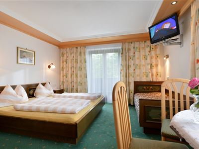 Dreibettzimmer
