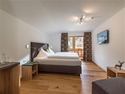 Suite 2-3 Persons