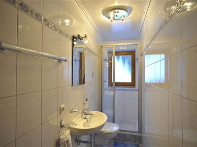 Dusche Einzelzimmer