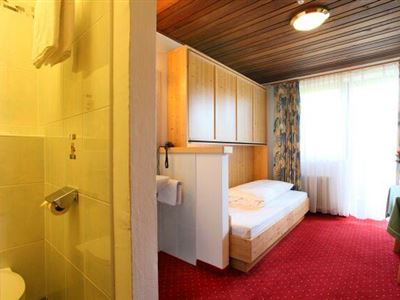Einbettzimmer