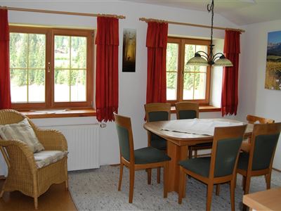 Esstisch