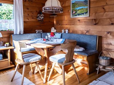 Ferienhütte Puutz_Wörgl_Dissertori_Sitze