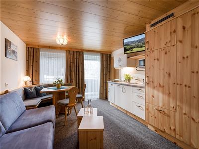 Gaestehaus_Roland_Kitzbuehelstrasse_23_Kirchberg_0