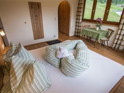 Gaisberg_Schlafzimmer Süd_04