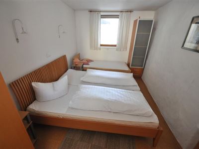 Gasthof Oberbräu, Hopfgarten, App.1, Schlafzimmer