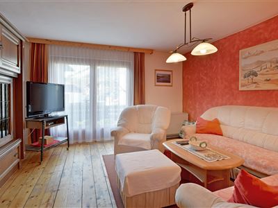 Haus-Lindner-Kirchberg-Wohnzimmer1-Erdgeschoss