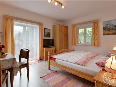 Haus-Marblingerhoehe-Kufstein-Doppelzimmer