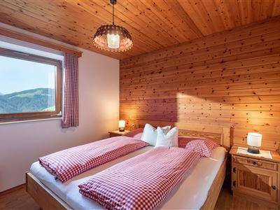 Haus_Soregina_HAusberg_4_Ellmau_Schlafzimmer