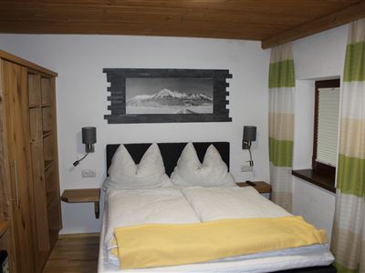Haus_Steiner_Wochenbrunnweg_8-9_Ellmau_Zimmer 106_