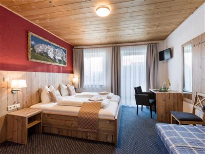 Haus_Tirol_Badhausweg_19_Brixen_06_2020_Zimmer_3