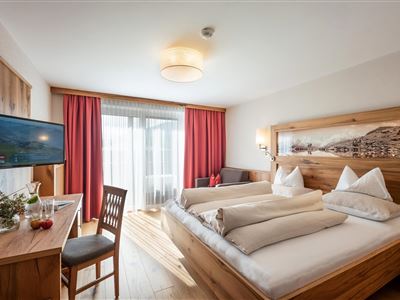 Hotel_Tirolerhof_Bahnhofstrasse_26_Hopfgarten_09_2