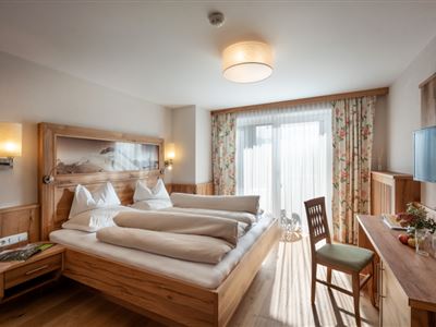 Hotel_Tirolerhof_Bahnhofstrasse_26_Hopfgarten_09_2