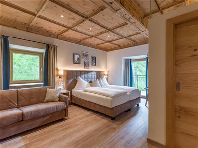 Hotel_Unterm_Rain_Kitzbuehelerstrasse_8_Kirchberg_
