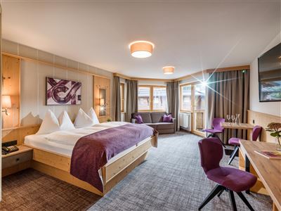 Hotel_Zentral_Stoecklfeld_7_Kirchberg_10_2021_Zimm