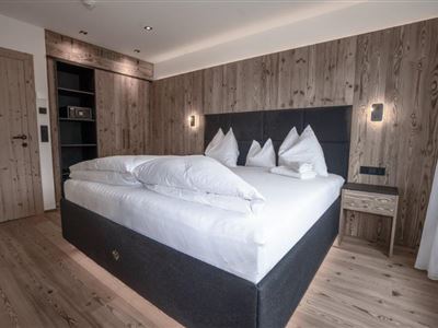 Kaiserjuwel_301-19