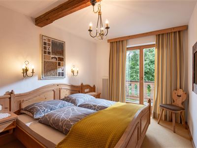 Muehlberghof_Steinerner_Tisch_17_Ellmau_05_2024_Su
