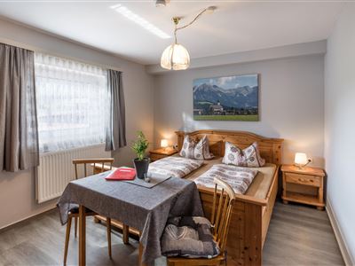 Pension_Gerlinde_Sonnbichl_17_Soell_04_2022_Zimmer