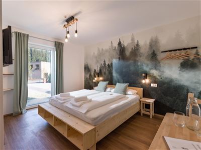 Schlafzimmer 1