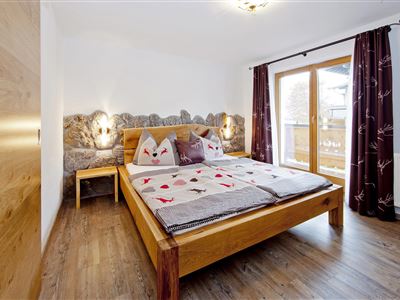 Schlafzimmer groß