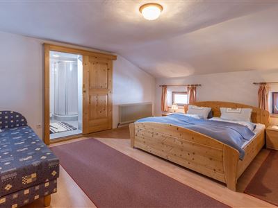 Schlafzimmer1