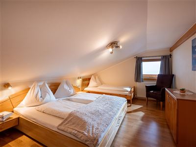 Schlafzimmer2