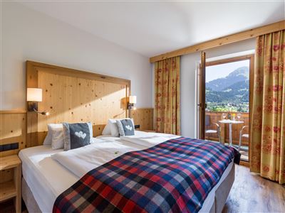 Söll_Hotel_Alpenpanorama_Panorama_Zimmer