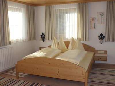 Untertraucha_AstnerLeonhard_Doppelzimmer_Dusche