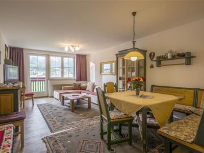 Wohnzimmer 1 - Typ C 304