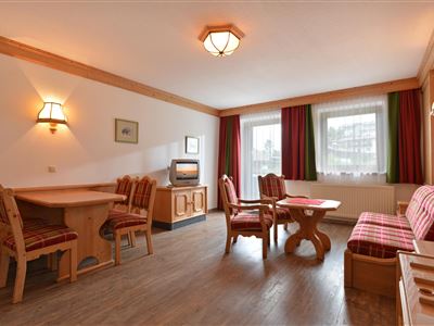 Wohnzimmer 1
