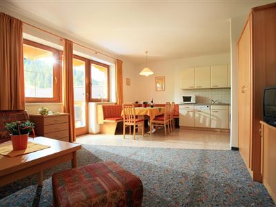 Wohnzimmer/Sitzecke