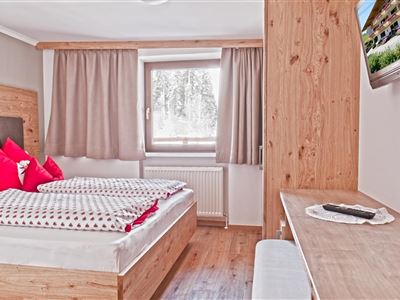 Zimmer-17-f