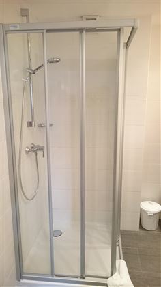 14_Dusche