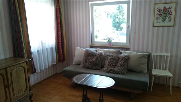 6_Schlafzimmer Erdgeschoss Zusatzschlafsofa