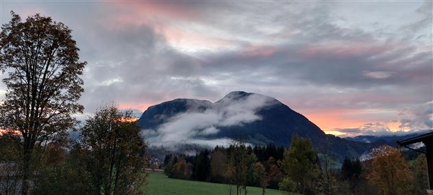 Der markante Hausberg kleiner und großer Pölven