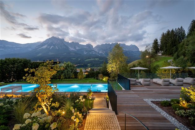 Abendstimmung Poolterrasse